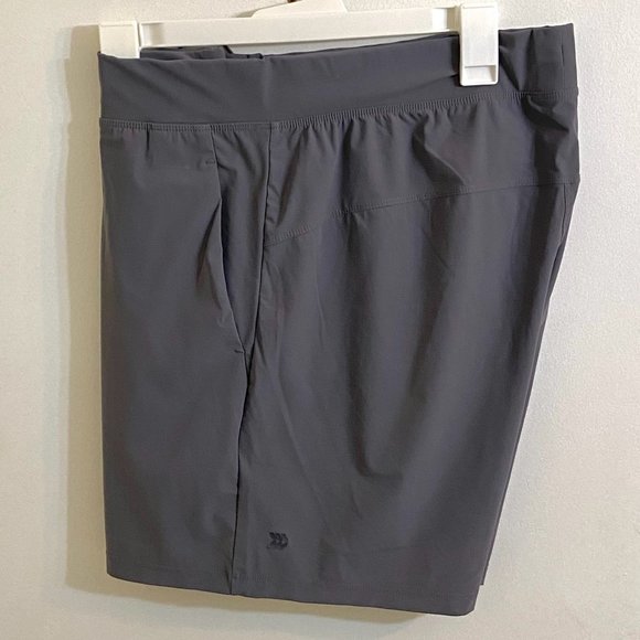 Men's All in Motion Workout Shorts - Large - Gray - Picture 1 of 5